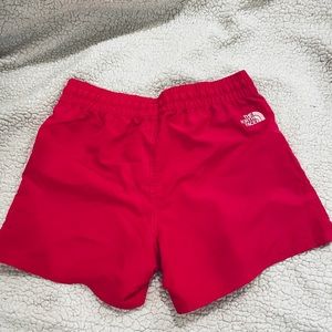 NWT The North Face women’s shorts size S
